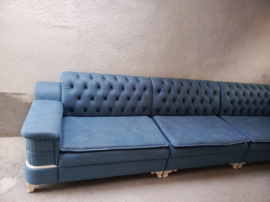 Уголок сотилади холати яхши