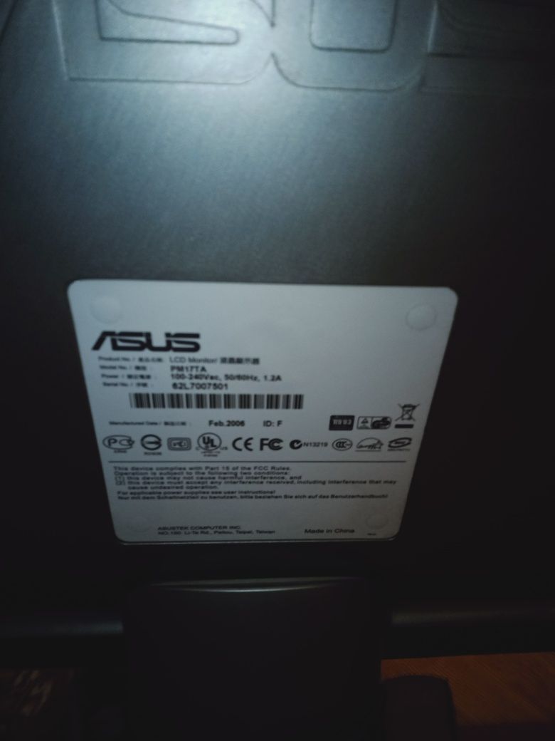 Monitor LCD 17'' inch ASUS PM17TA argintiiu  DVI VGA
