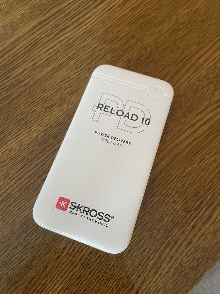 Портативный аккумулятор SKROSS RELOAD 10