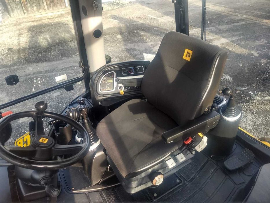 Buldoexcavator jcb 3cx ,2014