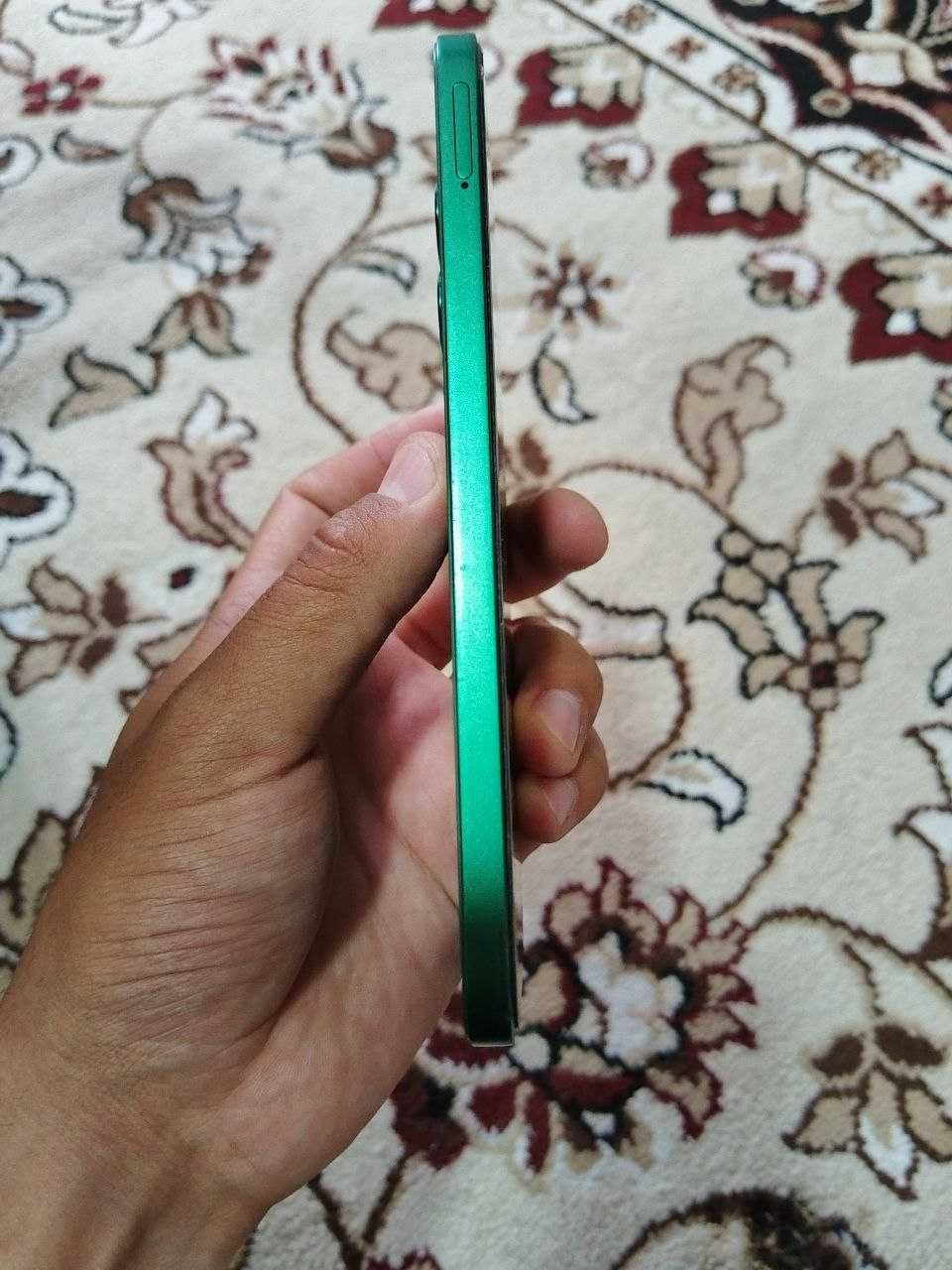 HONOR X8b sotiladi. SROCHNA !!!