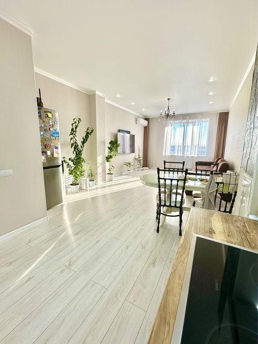 Продам трех комнатную квартиру в ЖК