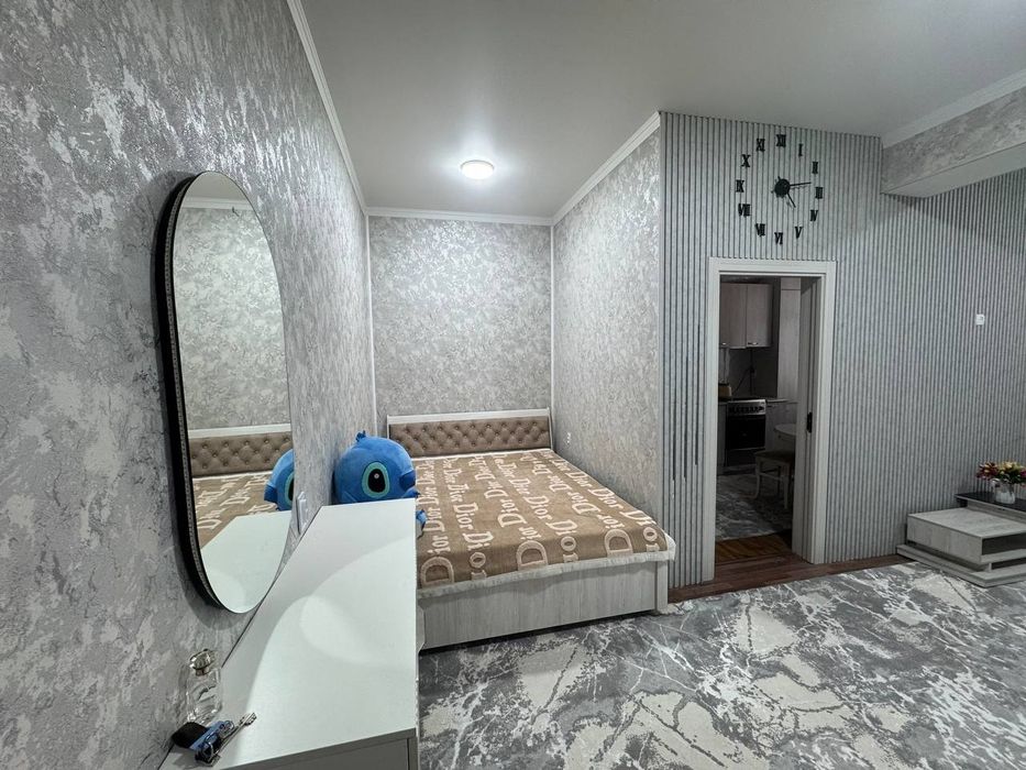 Аренда Ижара иззат кадышева 1/3/8 ғиштли дом хамма жихозлари билан