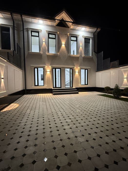 Тан хаус 2 сотик 2 этаж