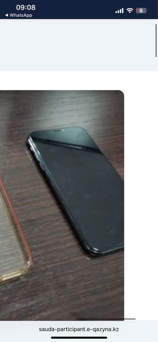 Айфон Х продам срочно, аккумулятор вздут, за 10-15 можно сделать