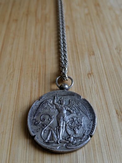 medalion 1904 cu lanț din argint