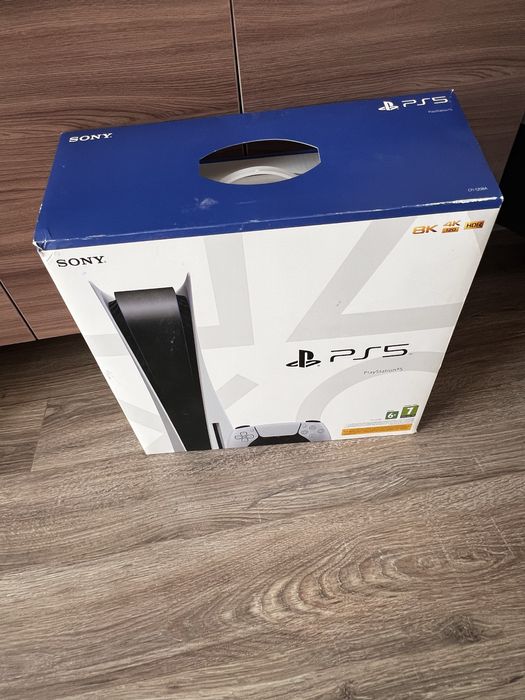 ps5 продам полный комплект
