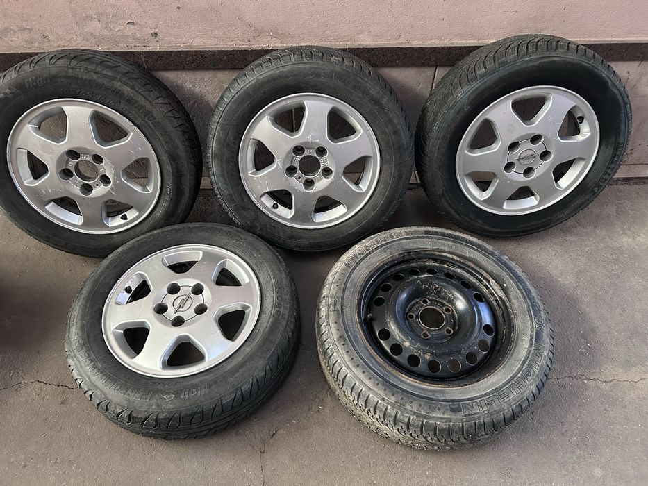Jante Opel Zafira A / B 15” - 4 aliaj + 1 tabla, anvelope iarna bune