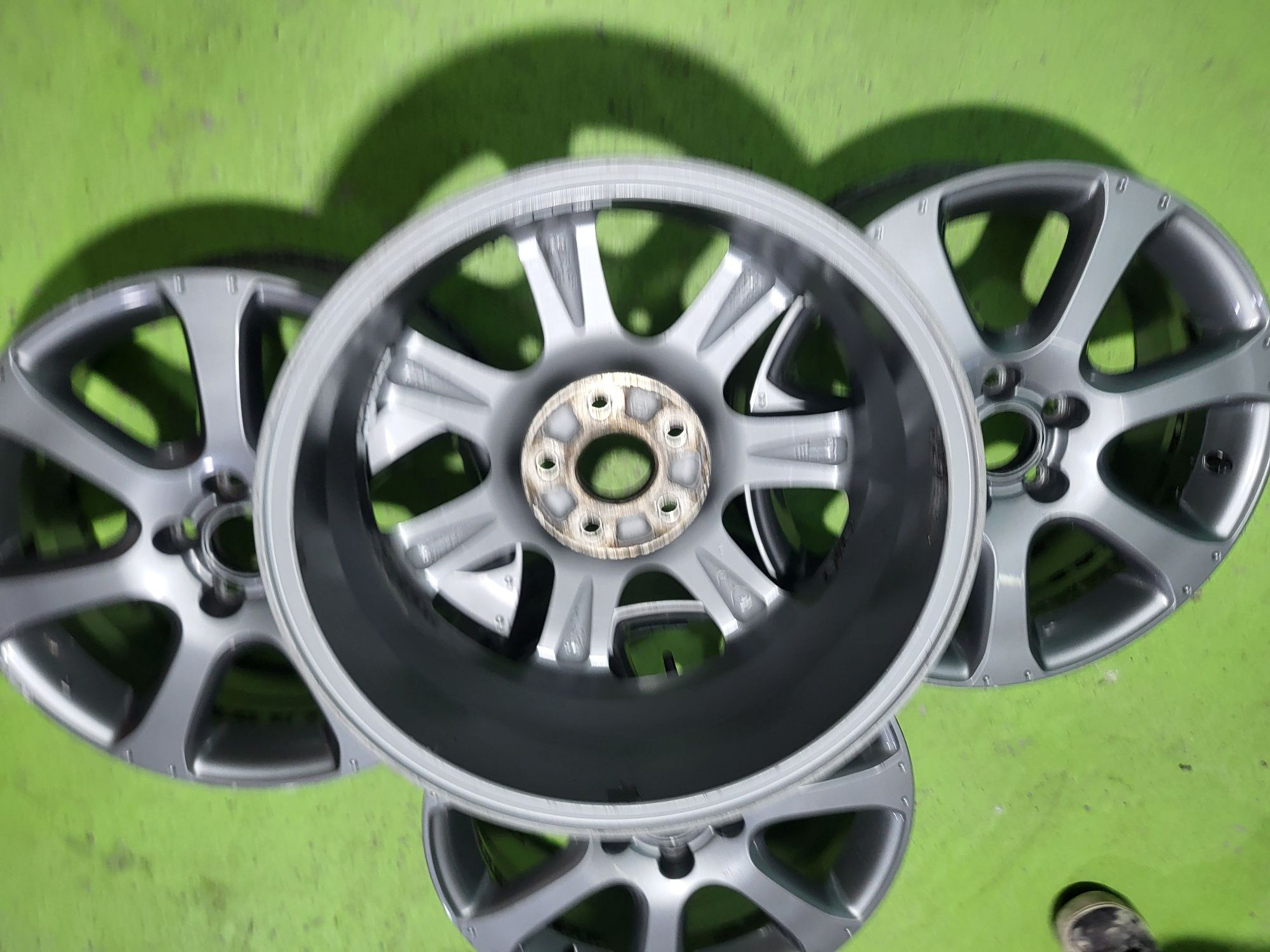 18 5x114.3 Honda лети джанти 5х114.3 Хонда