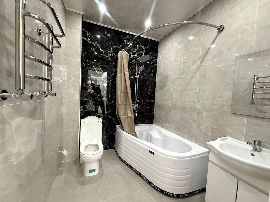 3 комнатная квартира 94м² Геофизика