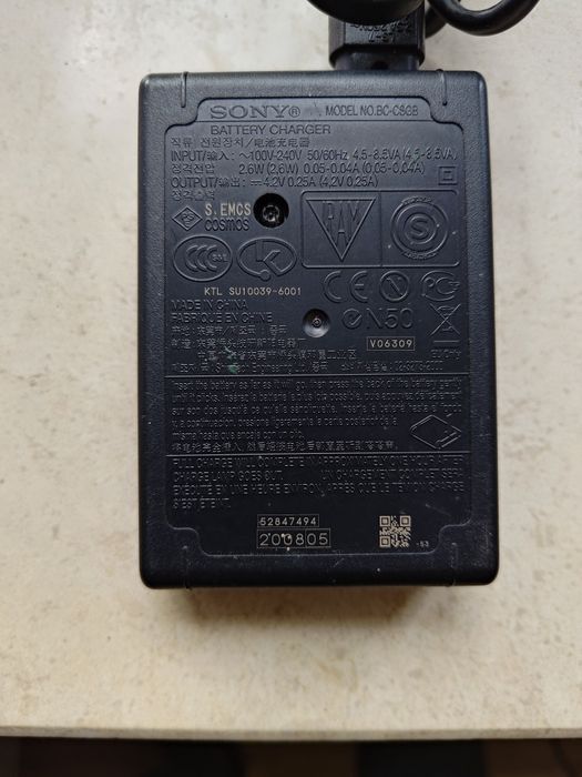 Зарядно за фотоапарат Soni