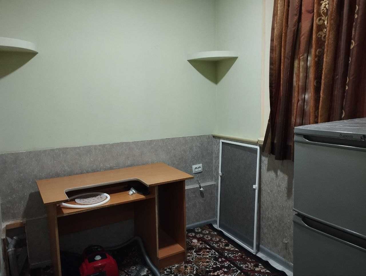 Чилозор 18 квартл 2 хонали уй ижарага берилади. Без маклер.