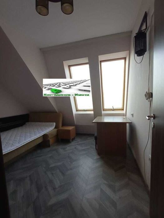 Дава се под наем Едностаен апартамент в Пловдив, Кършияка - 20 кв.м за 244.8 € - Снимка #2