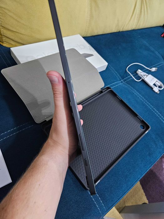Таблет SAMSUNG Galaxy TAB A9+ 128 GB, 1 г. Гаранция като НОВ + Калъф