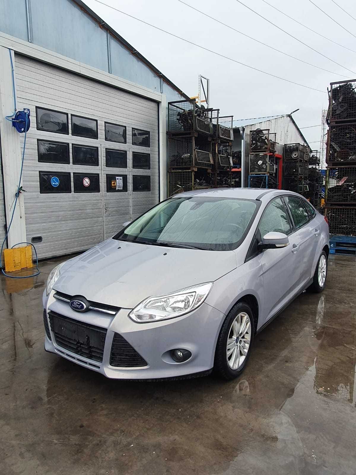 Ford focus mk3 AN 2013 MOTOR EURO 5 Dezmembrez/Dezmembram