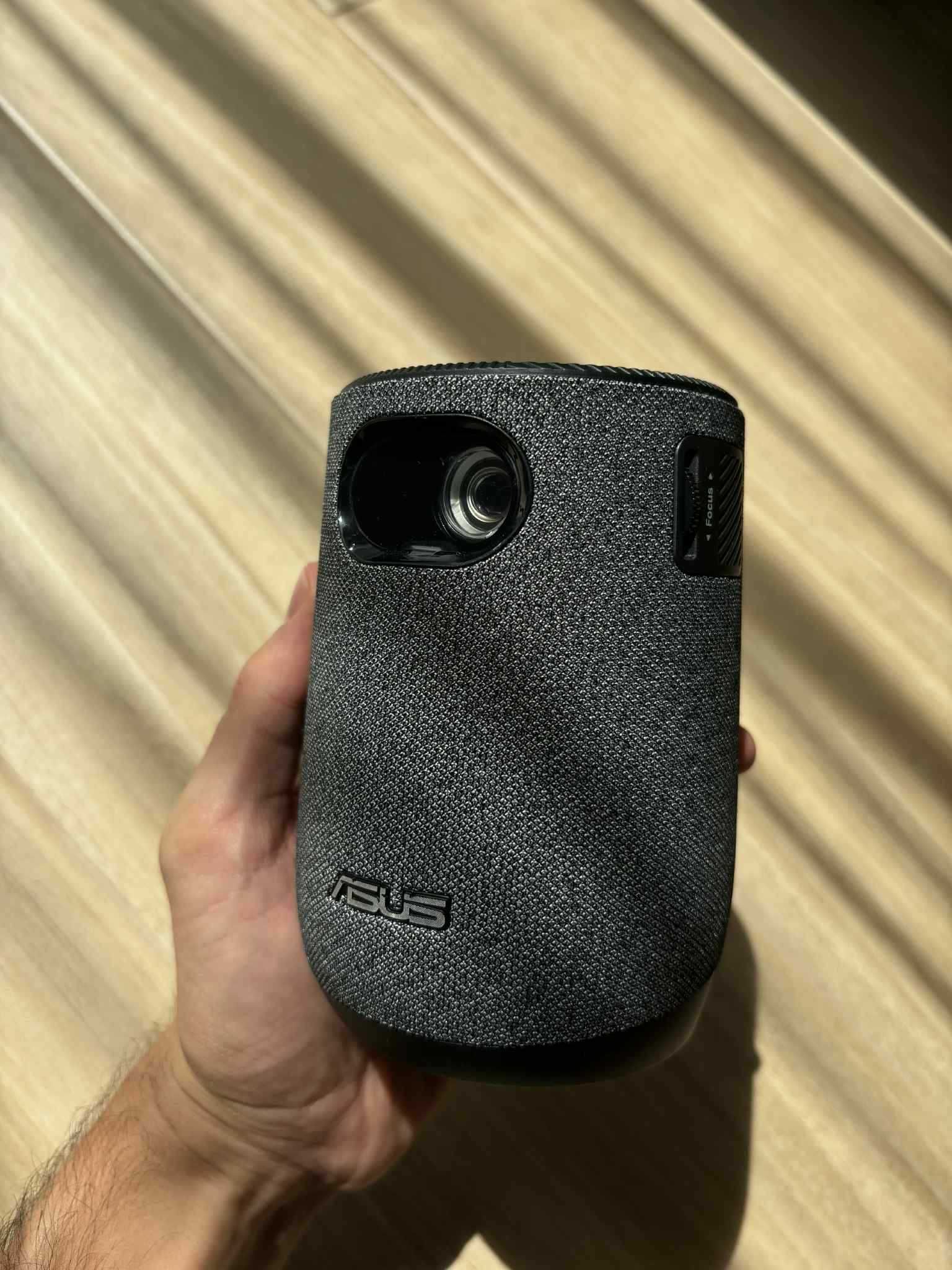 Мобилен Проектор Asus Zen Beam L1