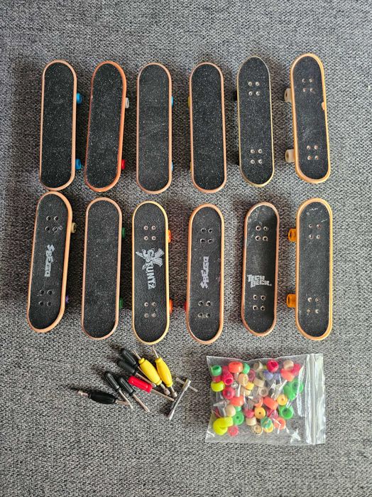Set jucari mini skateboard tip tech deck