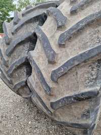 CAUCIUCURI tractor 540/65R28 marca Pirelli