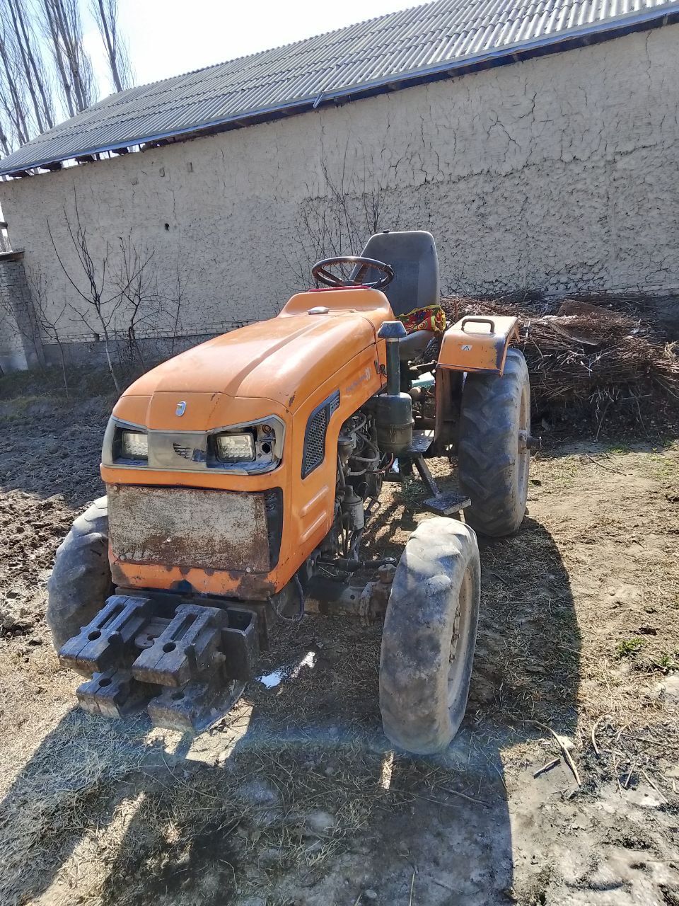 Mini traktor chimgan