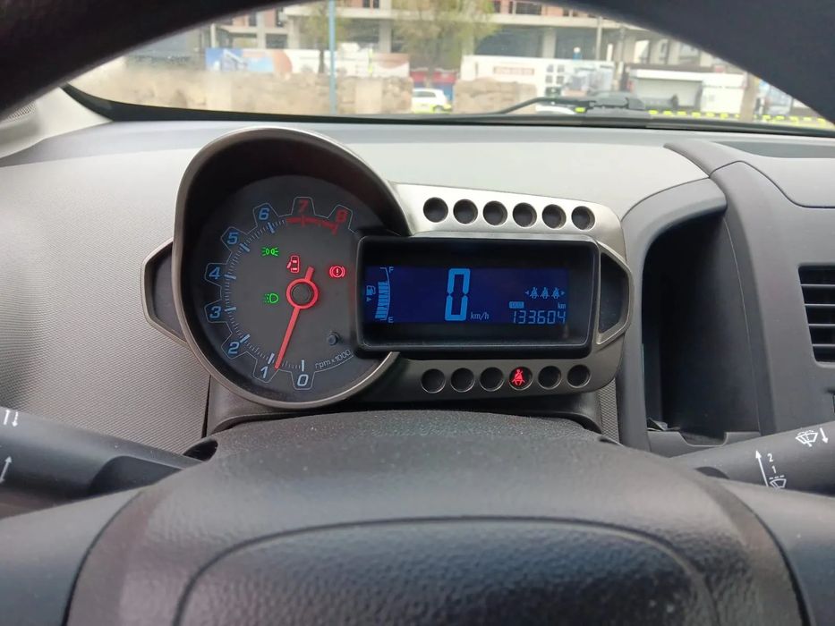 Chevrolet Aveo Chevrolet Aveo 2013