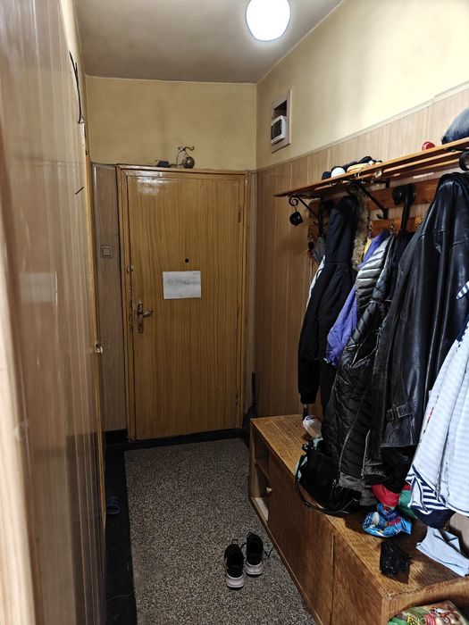 Апартамен на 2 висок етаж