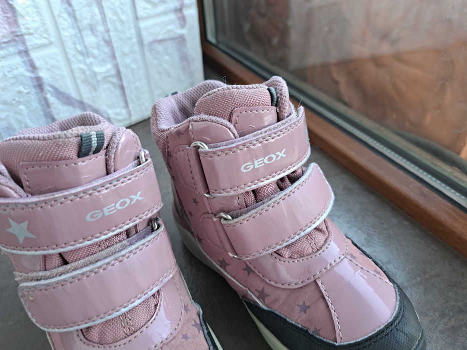 детски ботуши,зимни обувки,боти,апрески, Geox  номер 26 за момиче