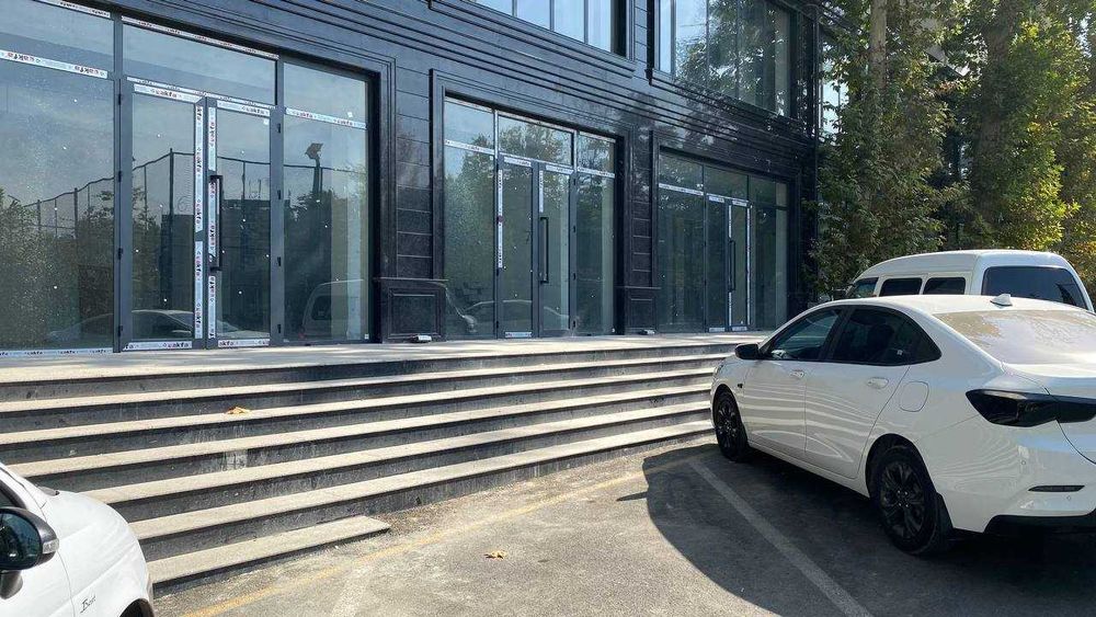 Сдам помещение на 1-м этаже вдоль дороги Малая Кольцевая, Карасарай