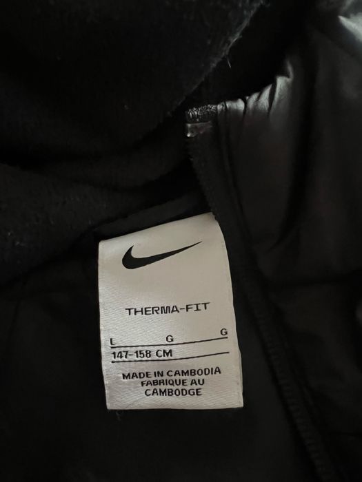 Geaca/Haina/Parca Nike mar 147-158