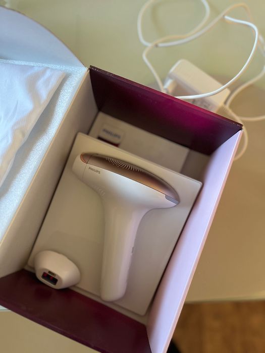 Фотоепилатор ipl Philips Lumea. Неразличим от нов
