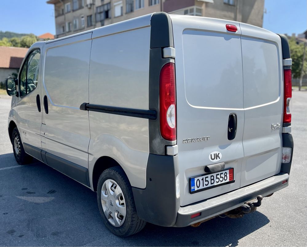 Reno Trafic 2.0dci 115hp НА ЧАСТИ