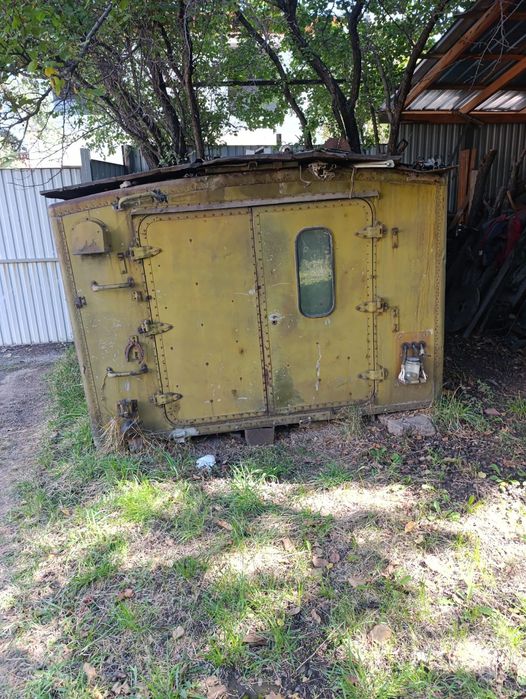 Продам военный будку кунг