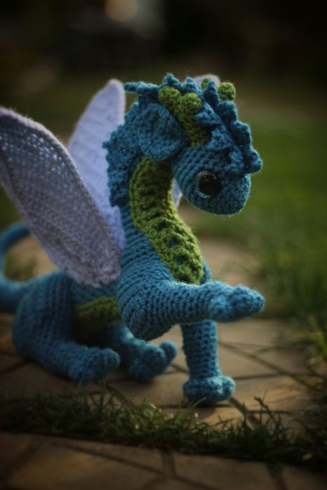 Jucarie crosetata dragon