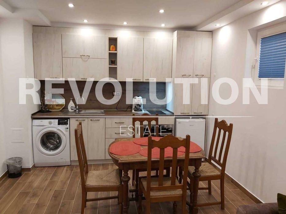 Двустаен апартамент в района на Виница!