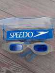 Vând ochelari pentru înot marca Speedo Mistral
