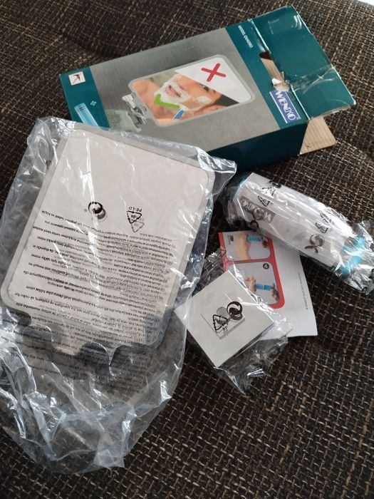 Oglindă anti-aburire WENKO Vacuum-Loc® Quadro, oglindă cosmetică pentr