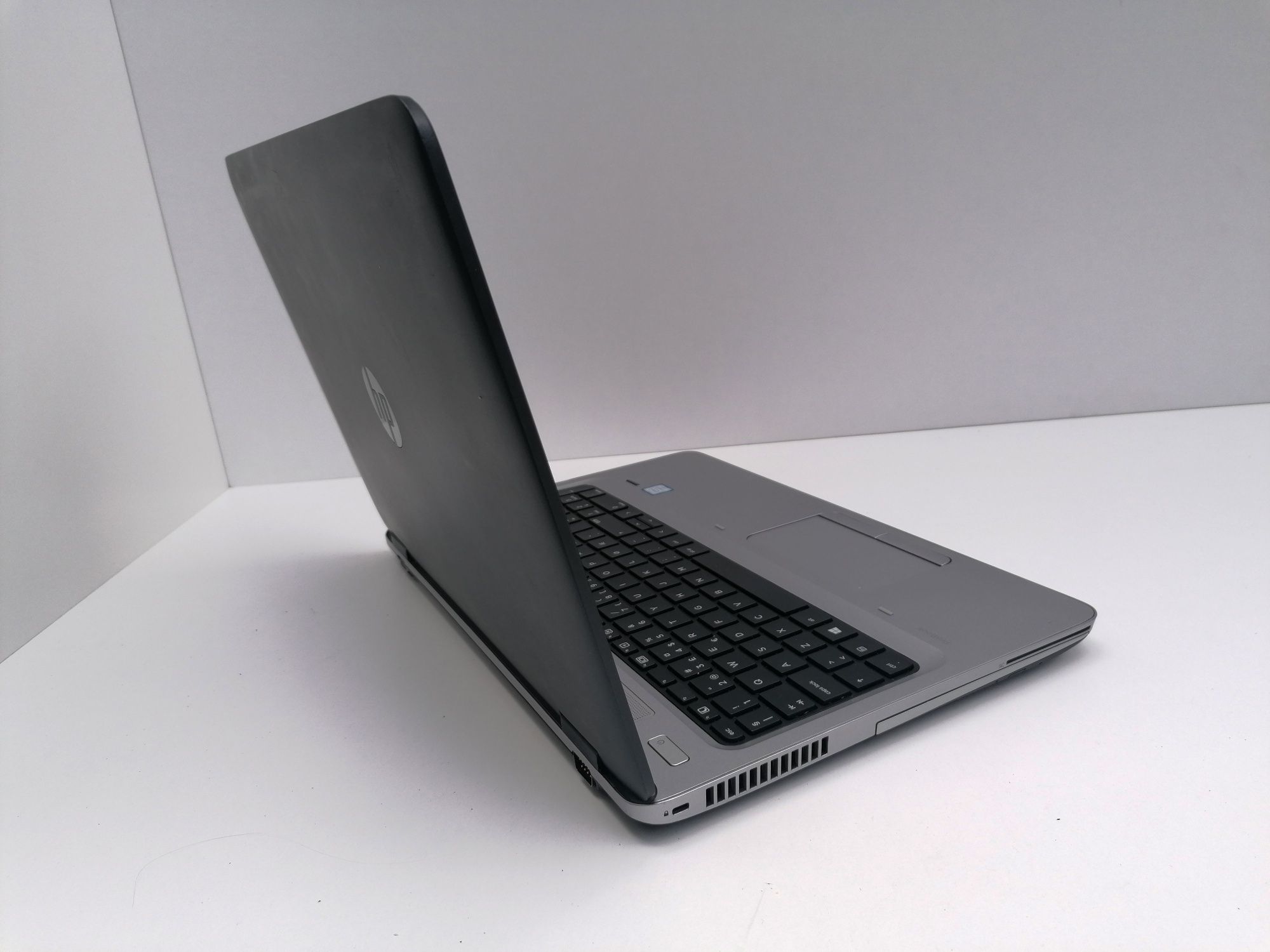 HP ProBook 650G2 Intel i5-6200U Configurabile in functie de preferinte