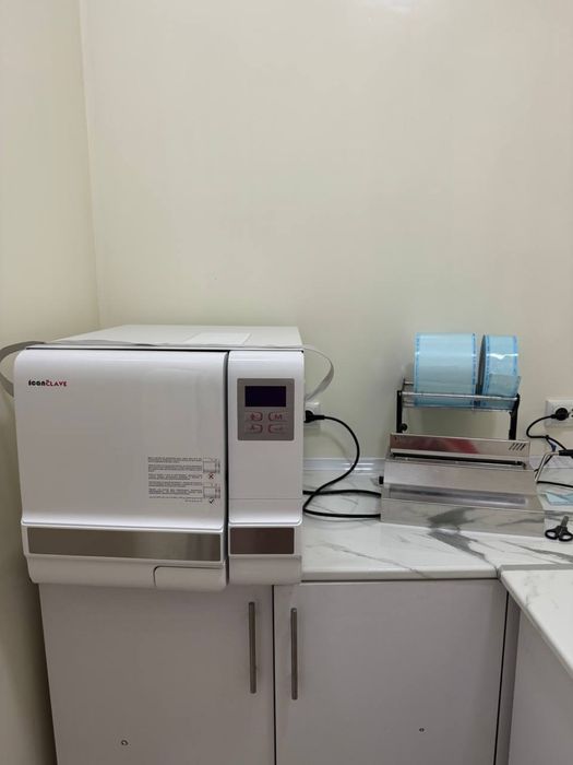 Сдаюется две стомотологический креслы в аренду