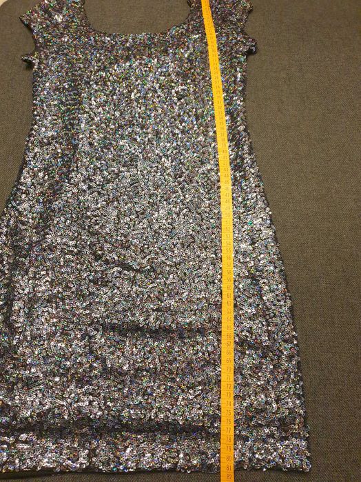 Къса рокля с пайети от H&M, размер 38, НОВА с етикет