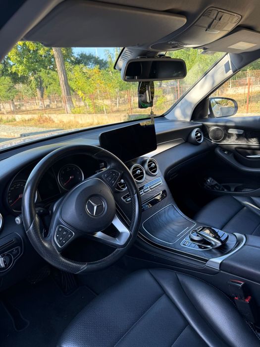 Mercedes-Benz Glc 220 D 4MATIC