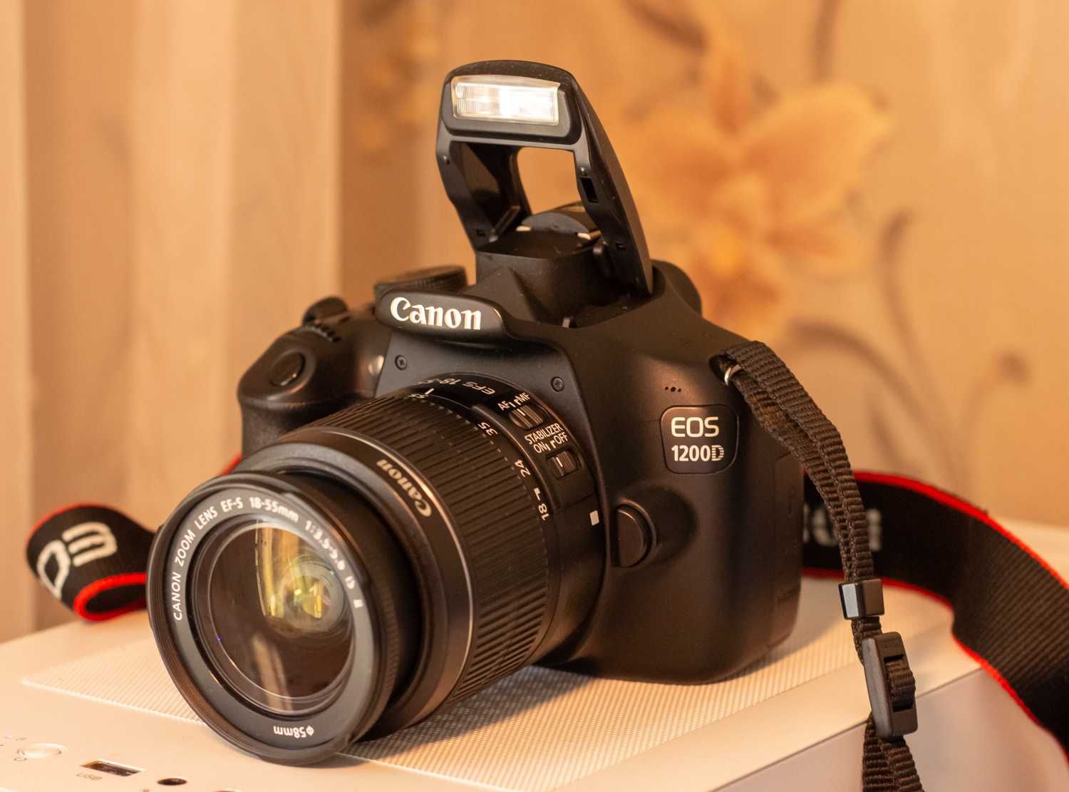 Фотоаппарат Canon EOS 1200D Kit