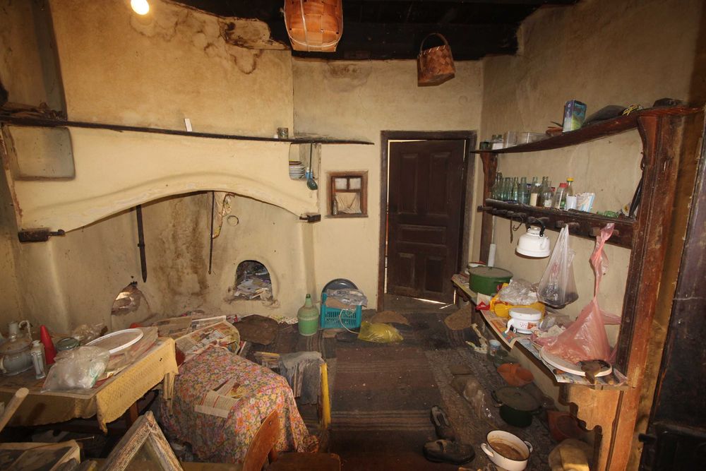 Продава се Къща в с. Здравковец, Област Габрово - 58 кв.м за 299 €/кв.м - Снимка #2