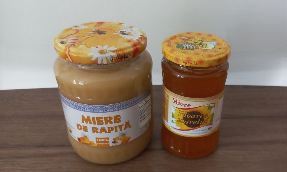 Schimb miere de albine pe oi sau capre