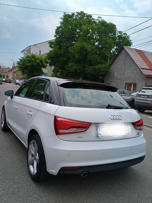 Vând Audi A1, Înmatriculat