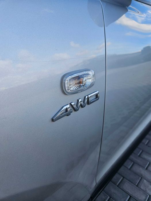 Hyundai  Santa Fe SUV 4X4