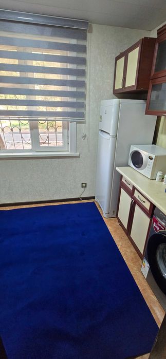 НЕЖИЛОЕ большое 5 комнатное кварт в 1 этаже 128м2. 2 входа, 2 санузла.