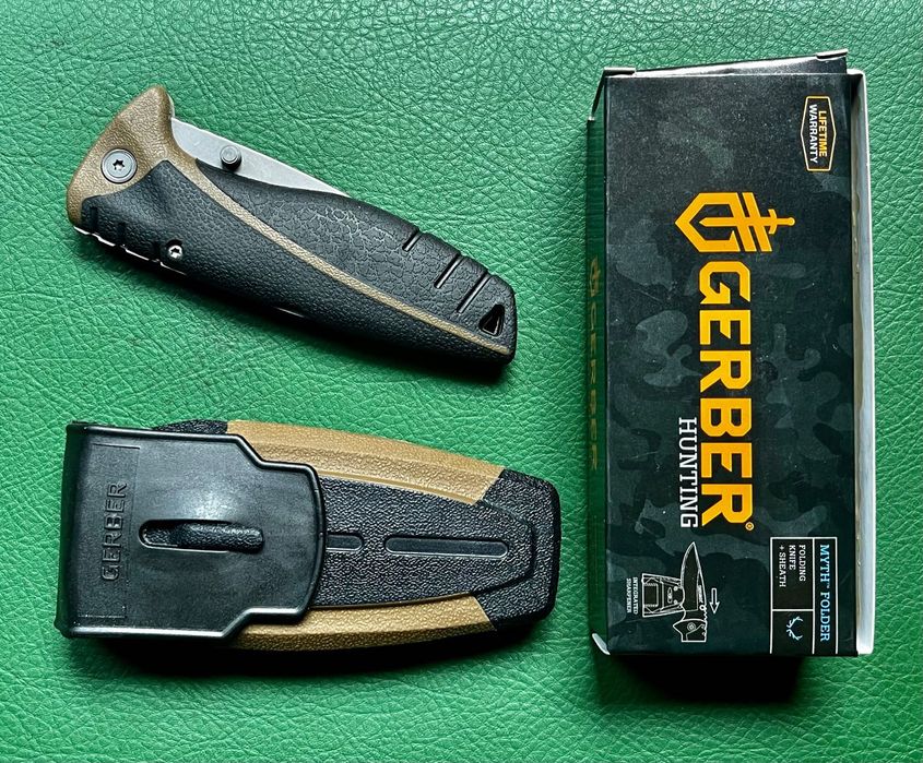 Уникат Сгъваем Нож Gerber с гумен калъф ножове за оцеляване ножка