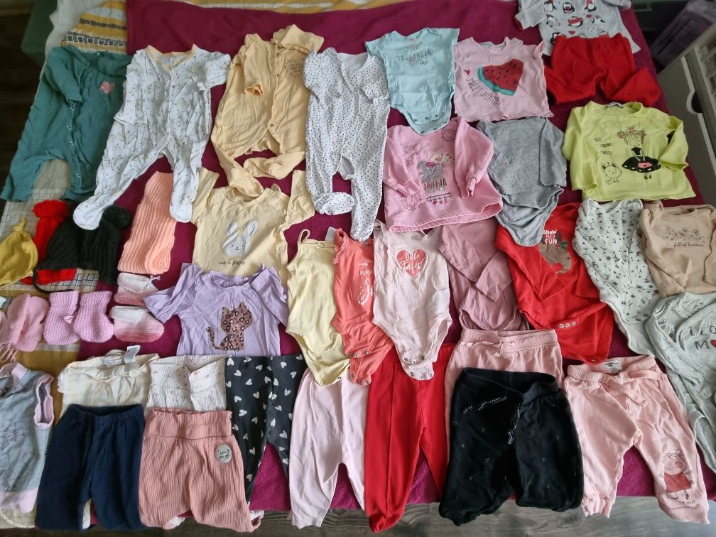 Голям лот бебешки дрехи 3-9 м