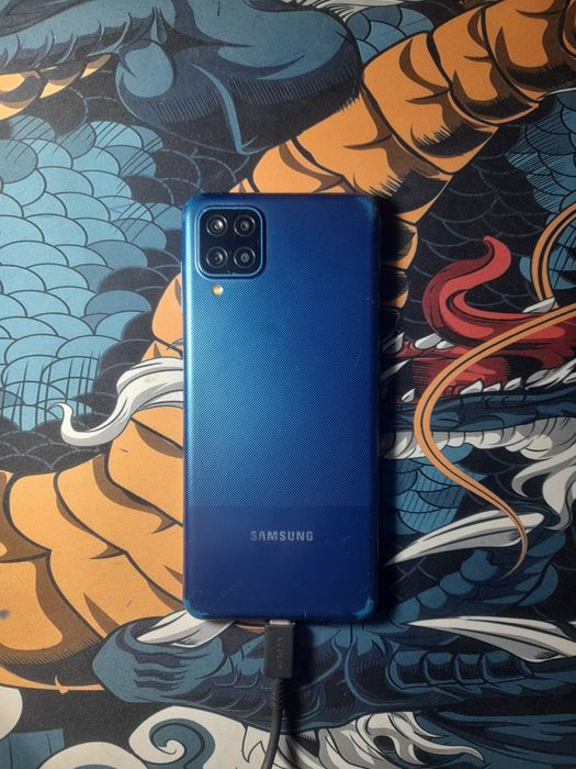 Самсунг а12 64гб