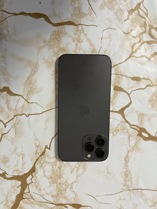 Vand sau schimb iphone 13Pro Max