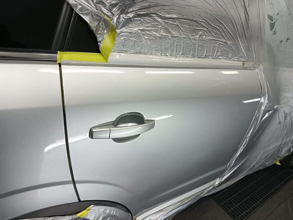 Vopsitorie auto 500lei piesa